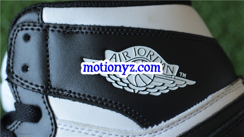 Authentic Air Jordan I OG High Black White